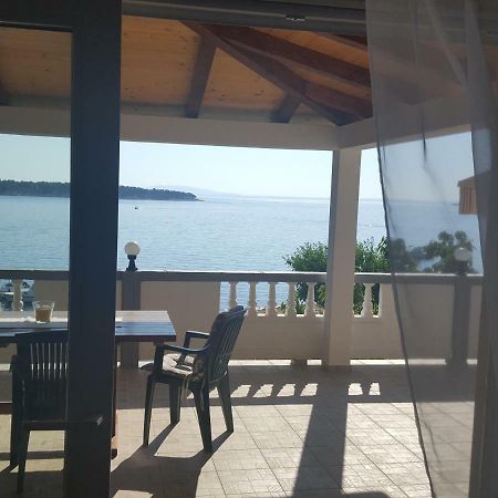 Apartmani Slavica Rab Town Buitenkant foto