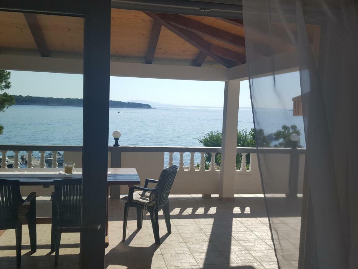 Apartmani Slavica Rab Town Buitenkant foto