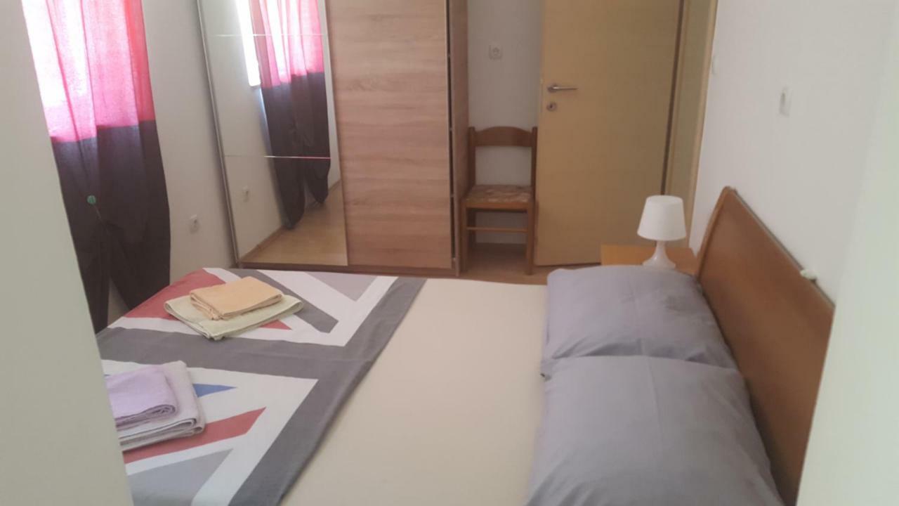 Apartmani Slavica Rab Town Buitenkant foto